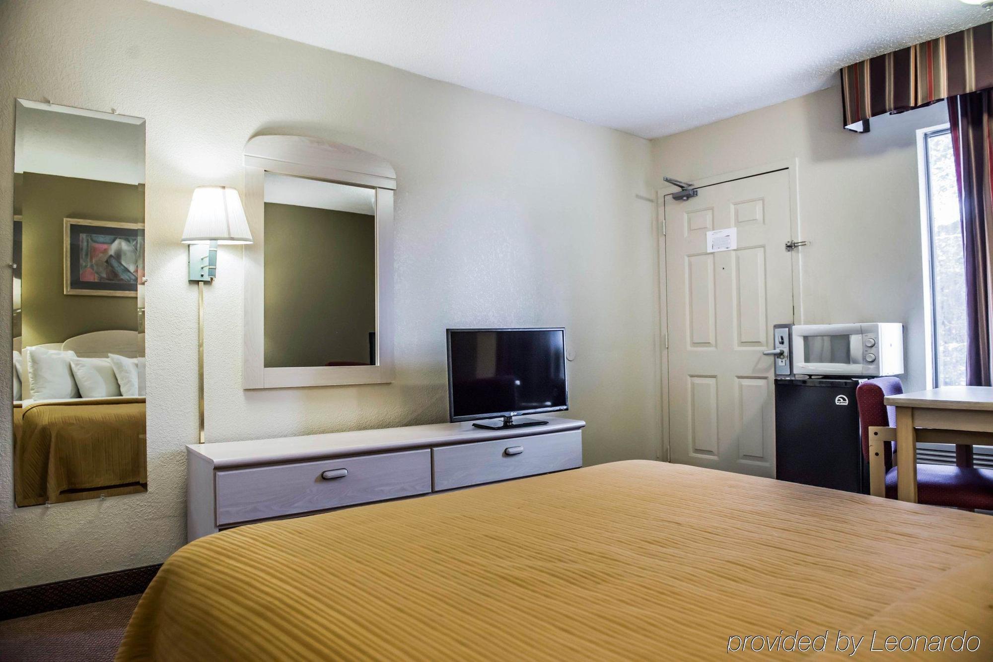 Quality Inn Tallahassee Near University Экстерьер фото