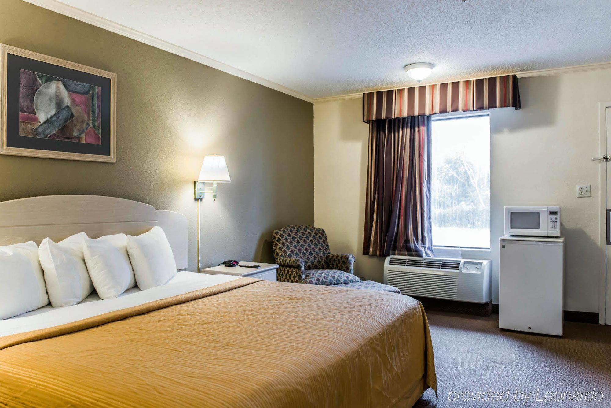 Quality Inn Tallahassee Near University Экстерьер фото